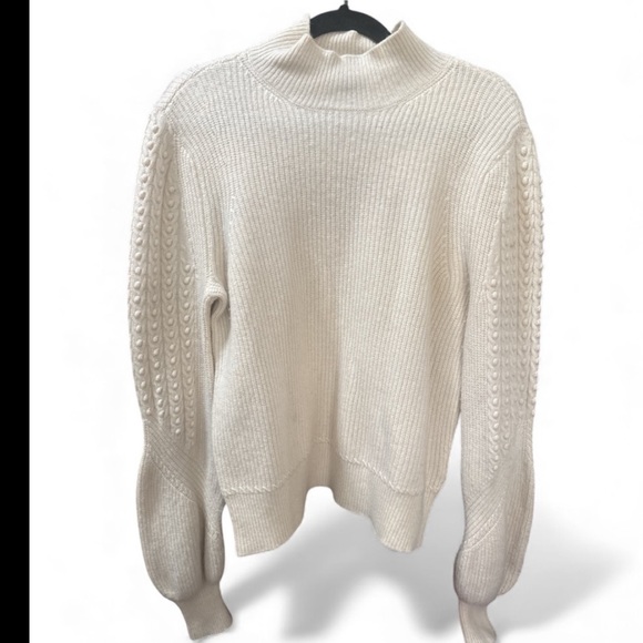 #10 Paige Wool Blend Crème Color Sweater - Picture 1 of 11